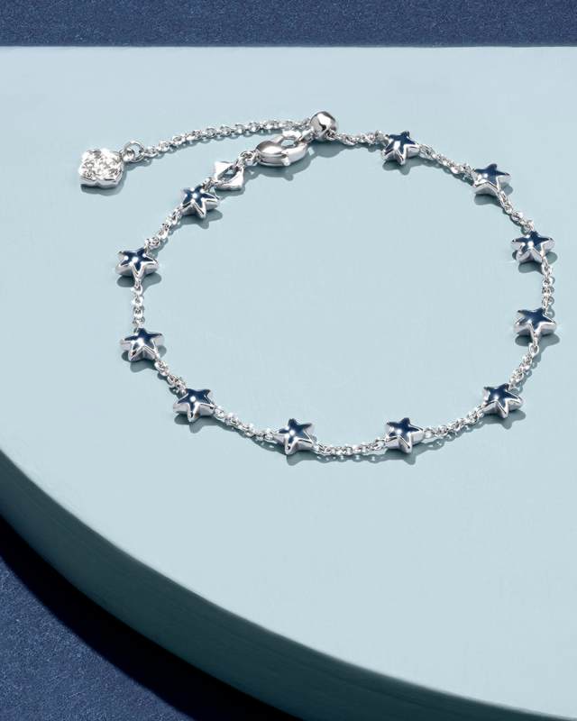 Sierra Silver Star Delicate Chain Bracelet in Navy Enamel image number 1.0