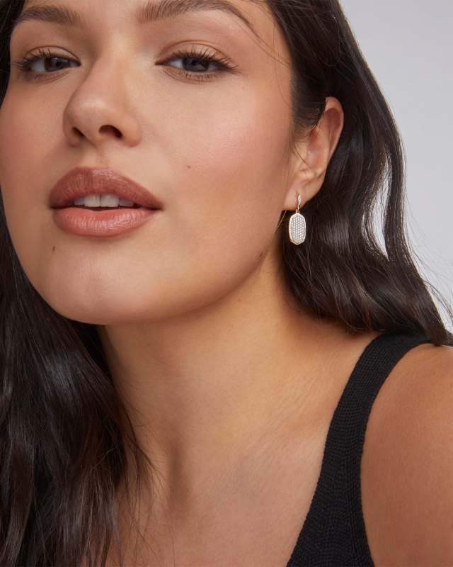 ピアス LESS IS MORE 14k goldfield Lee earrings Lee Earrings Pave Diamond and 14k Gold | Kendra Scott