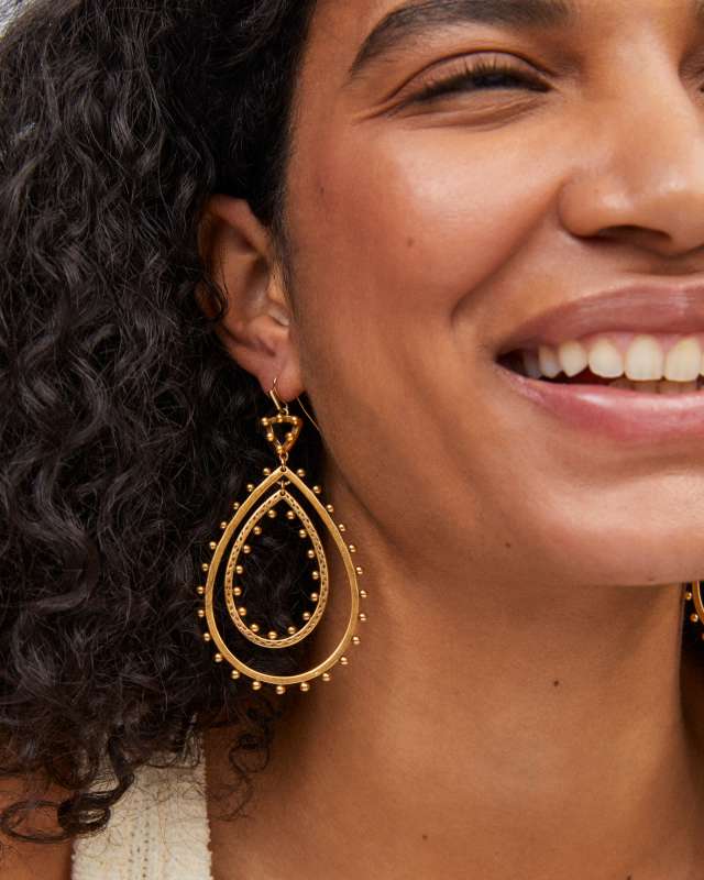 Think Outside The Frame Earrings Think Outside The Frame Earrings