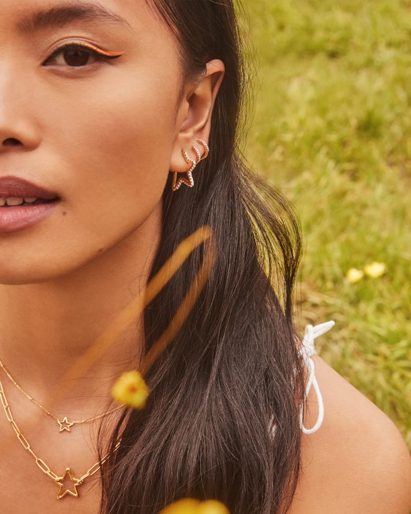 Open Star Pendant Necklace in 18k Gold Vermeil image number 2