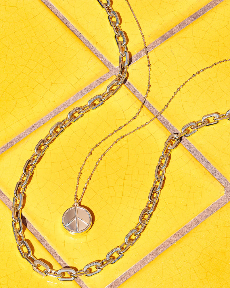Korinne Chain Necklace in Gold image number 2