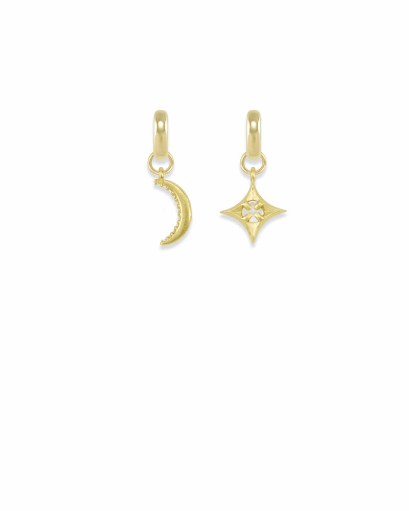 Go Beyond Charm Set in Gold image number 3