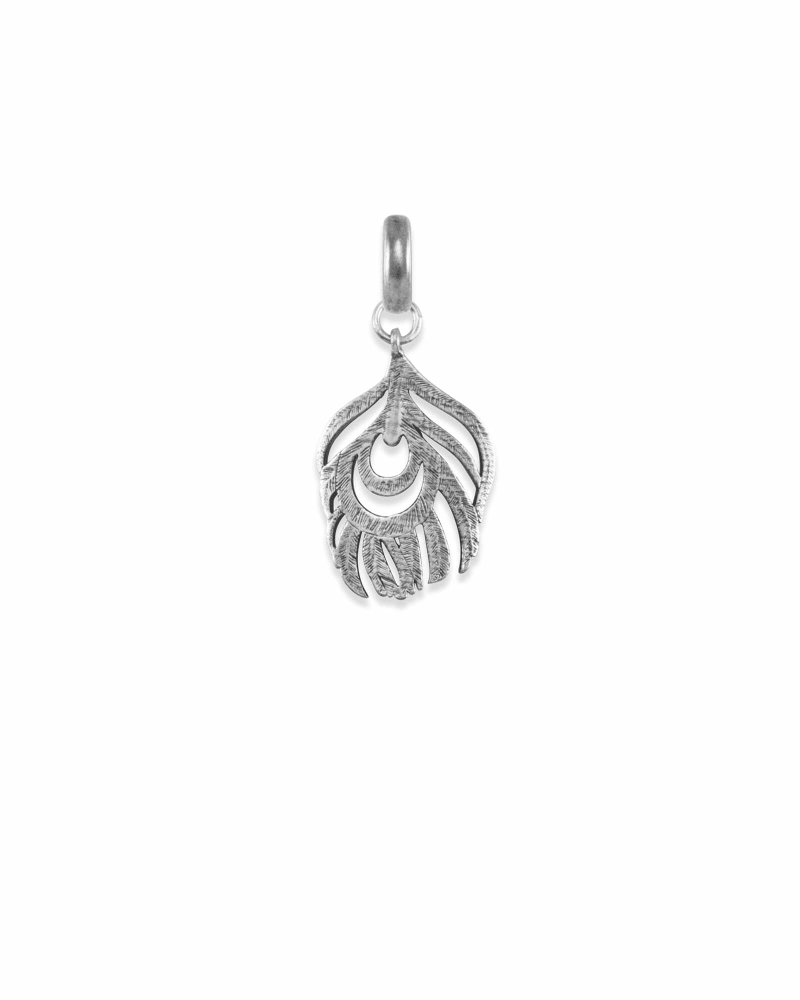 Peacock Feather Charm in Vintage Silver image number 3