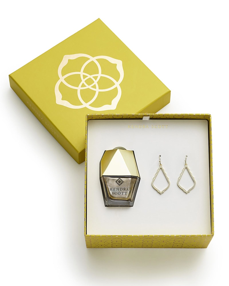 Sophia Earrings and Nail Lacquer Gift Set image number 0