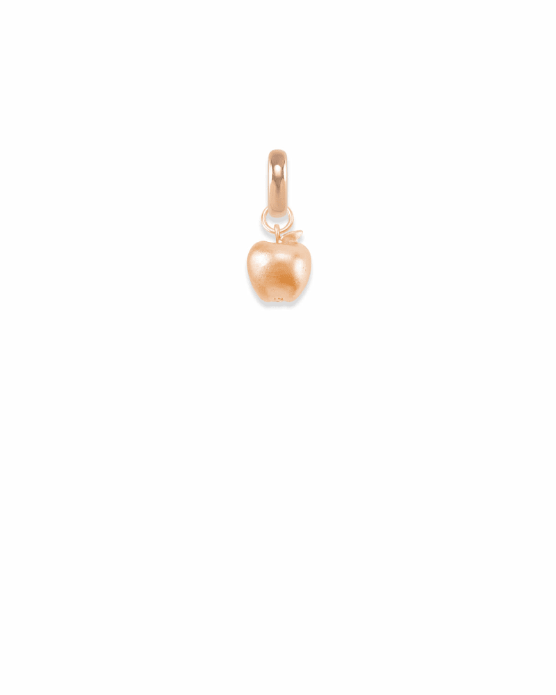 New York Apple Charm in Rose Gold image number 3