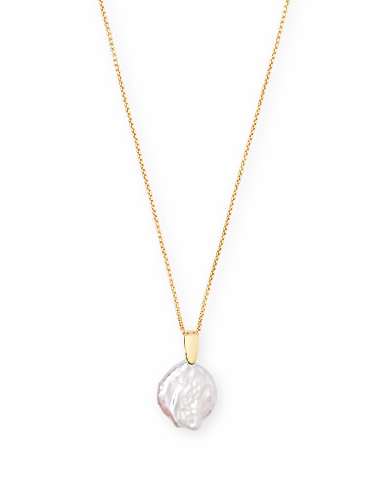 Priscilla Gold Pendant Necklace in Pearl image number 0