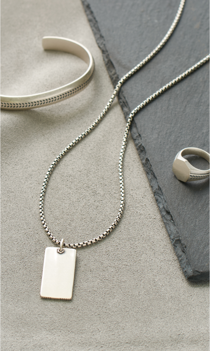 Grey kendra shop scott necklace
