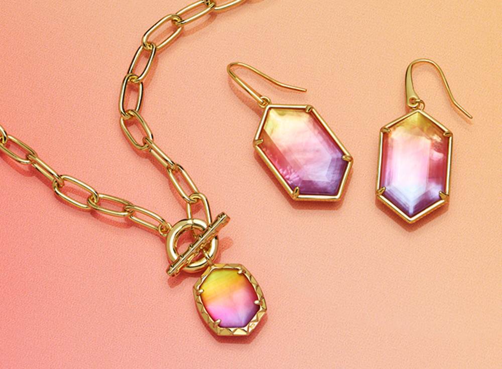 Dreamy Pastels New spring-inspired stones bring a breath of fresh air into your look. Dreamy Pastels New spring-inspired stones bring a breath of fresh air into your look.