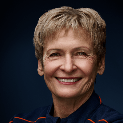 Peggy Whitson headshot