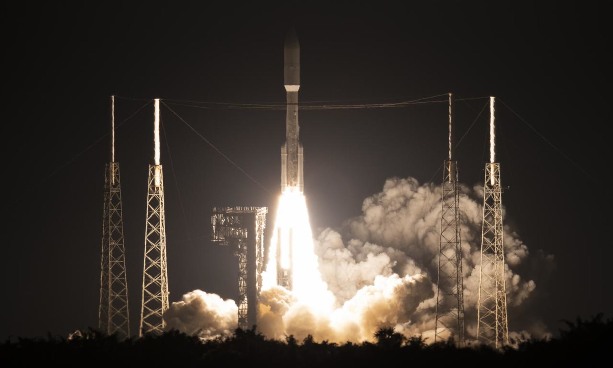 A United Launch Alliance Atlas V rocket sends the Department of Defense’s Space Test Program 3 (STP-3) mission from Space Launch Complex 41 at Cape Canaveral Space Force Station