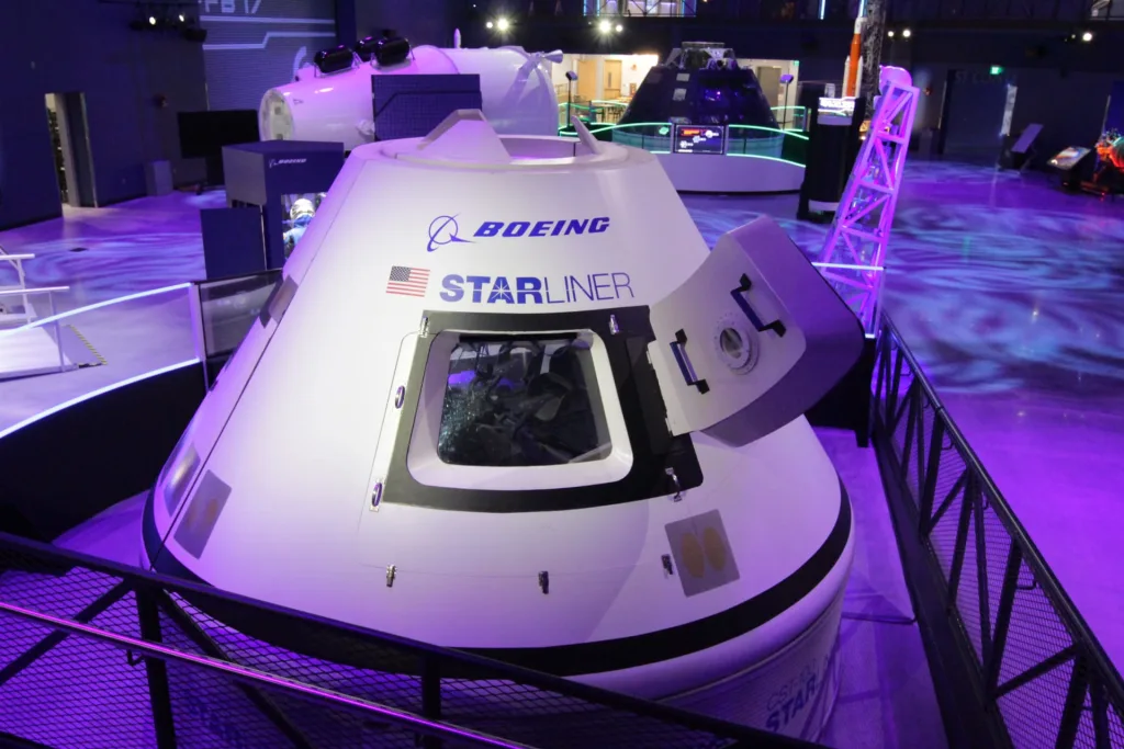 Boeing CST-100 Starliner simulator