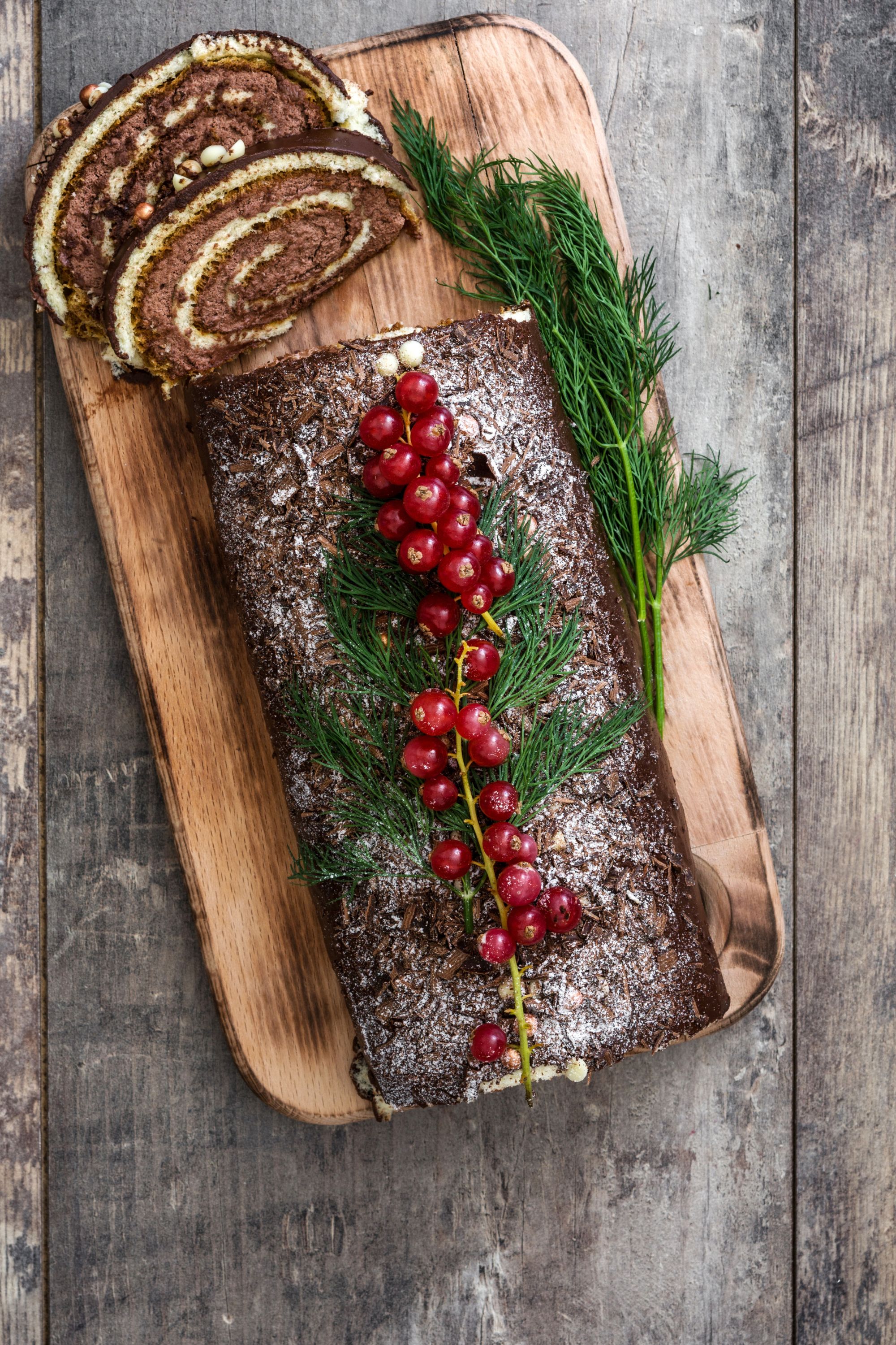 La Bûche de Noël au chocolat blanc - mon-marché.fr