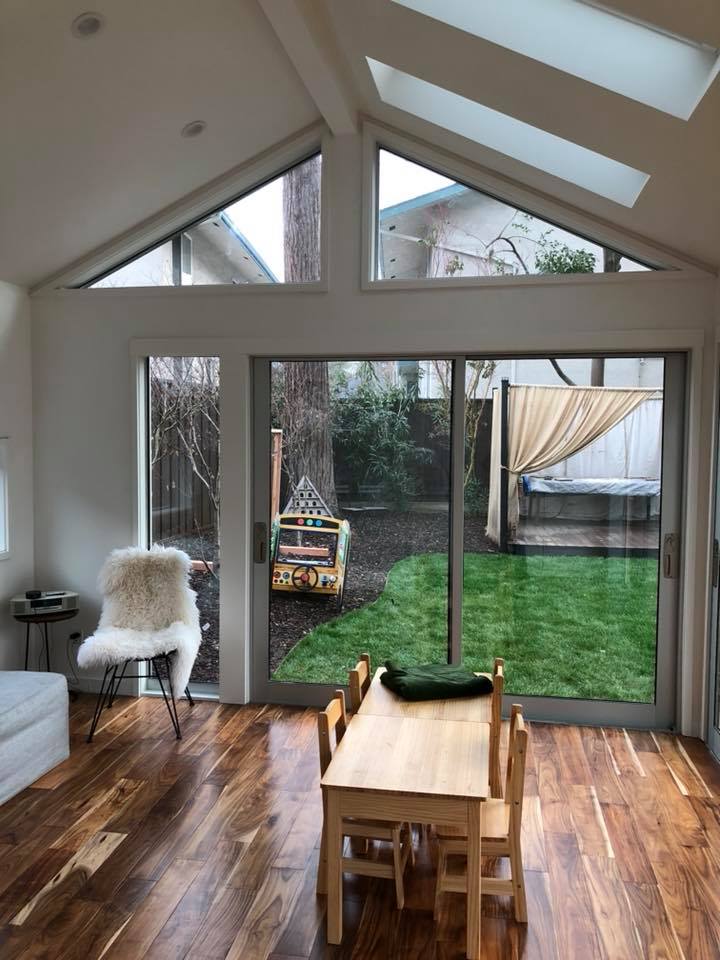 Hero slideshow picture