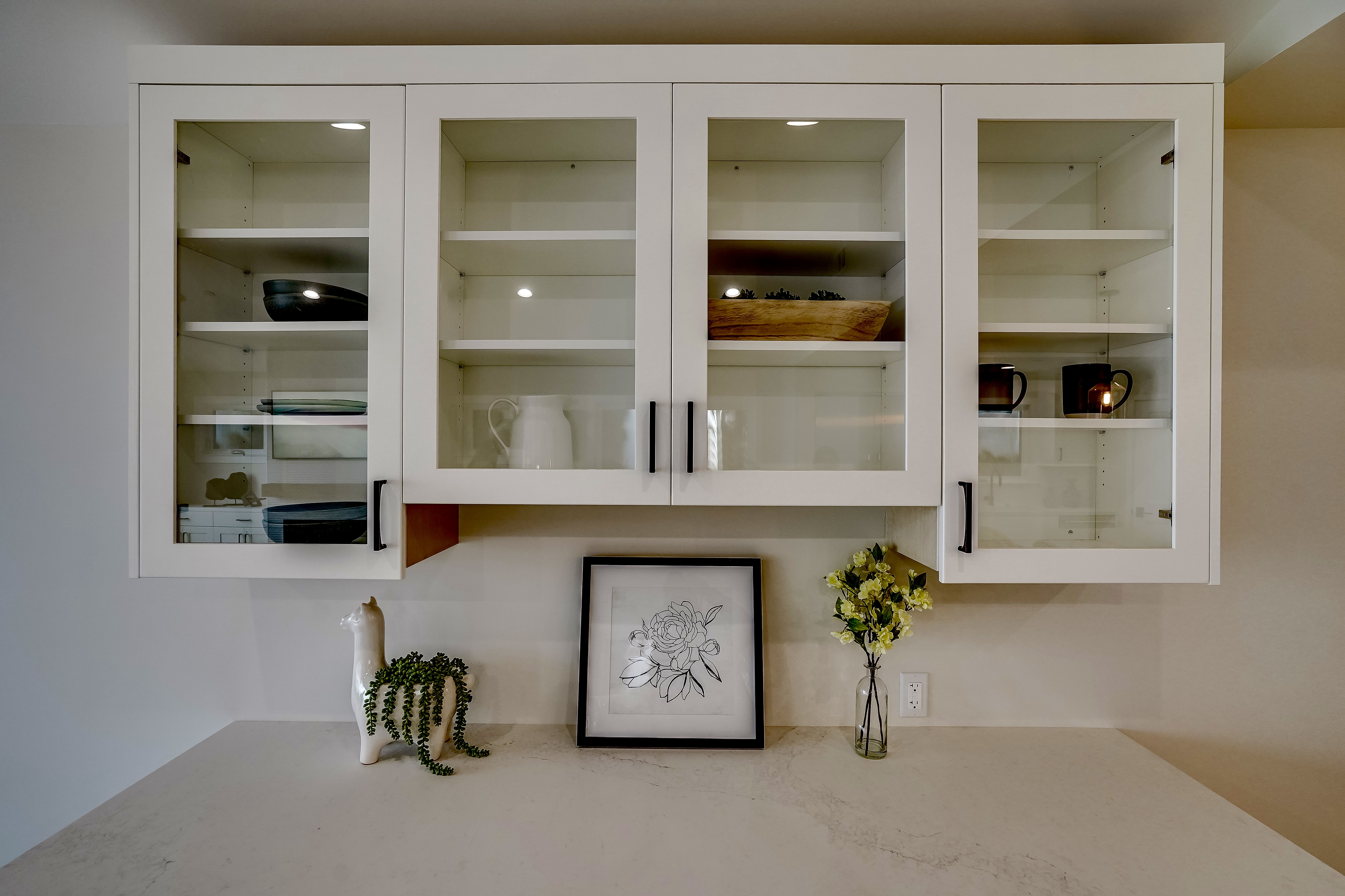 Hero slideshow picture