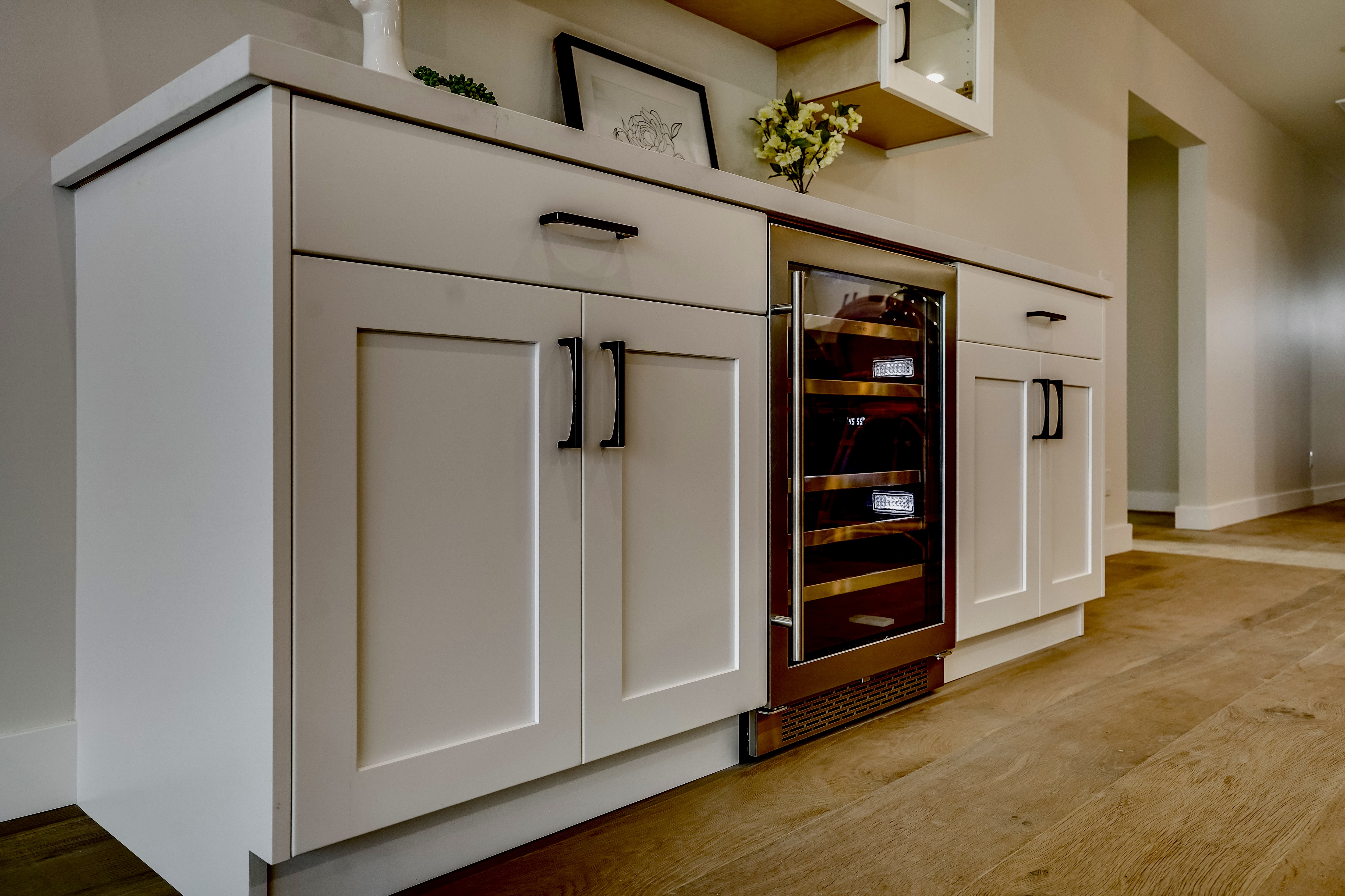 Hero slideshow picture