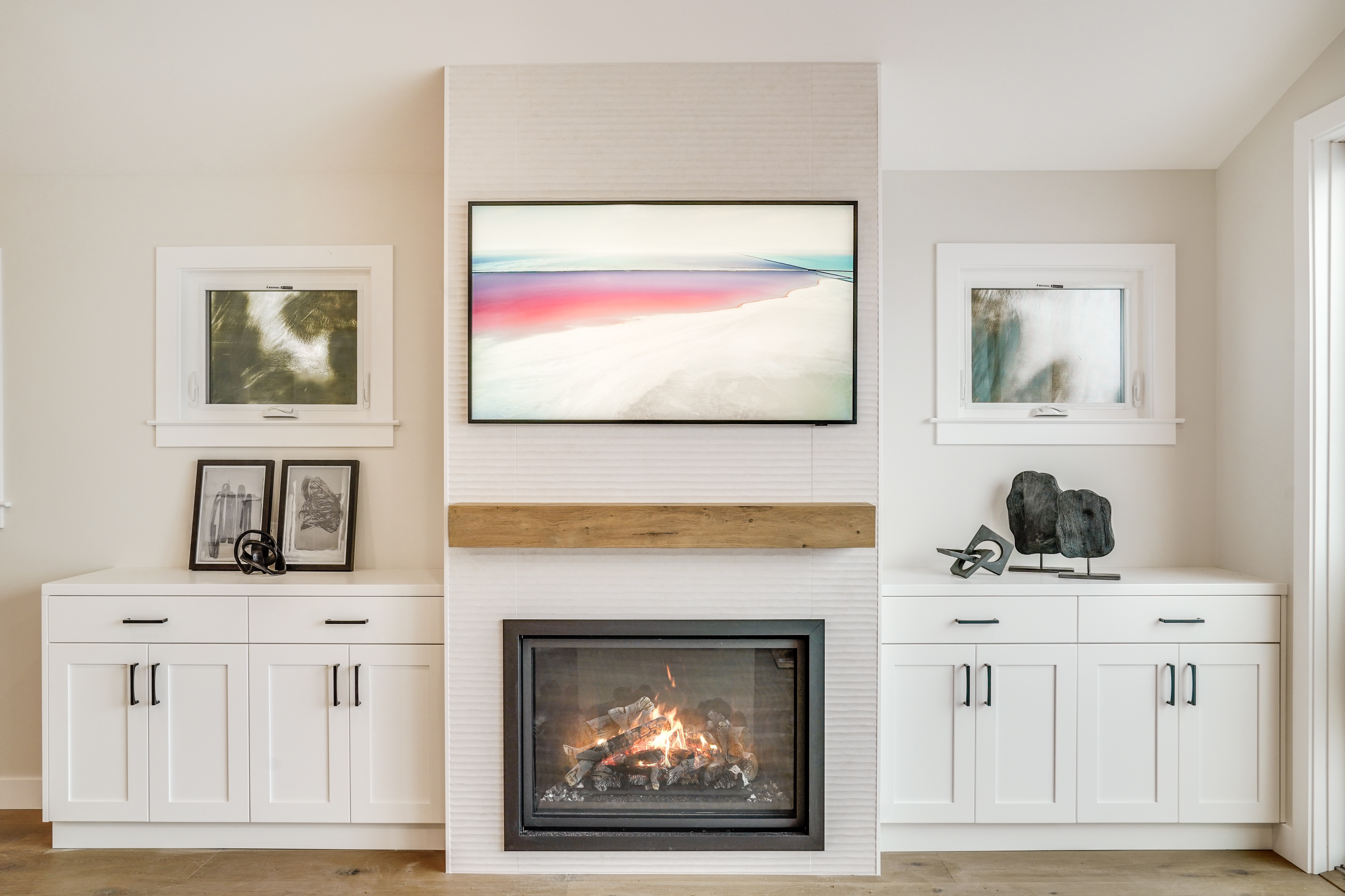 Hero slideshow picture