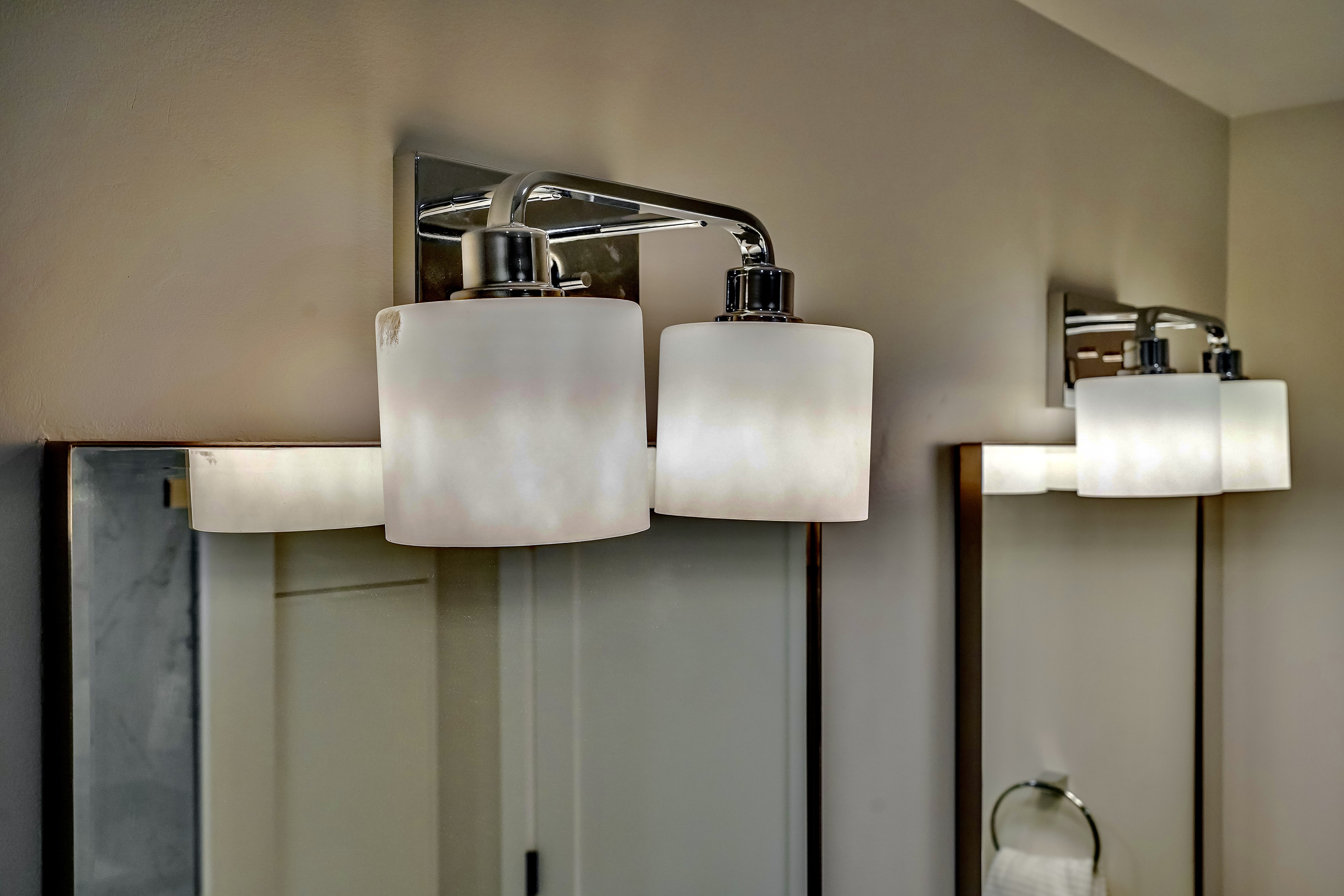 Hero slideshow picture