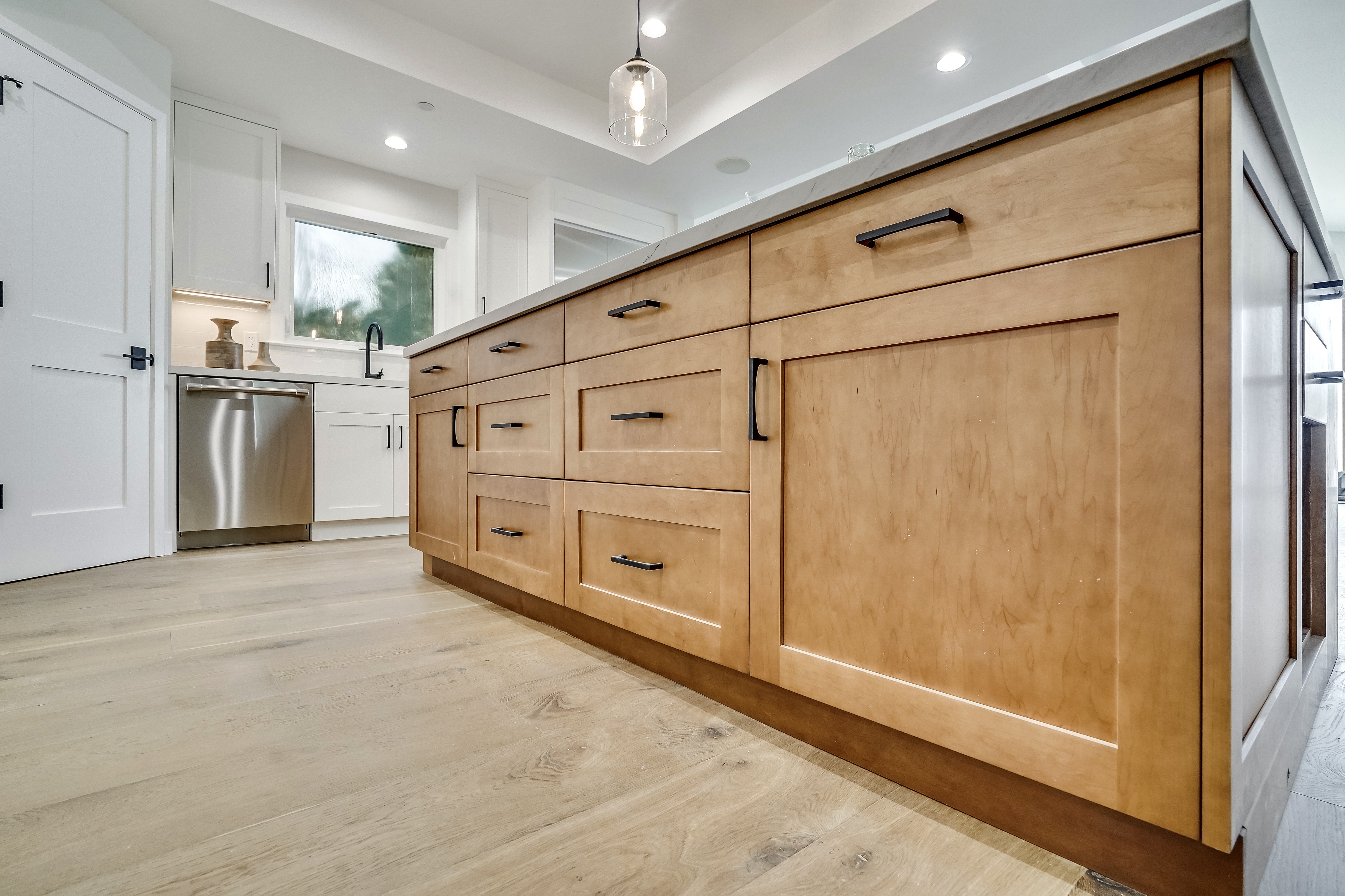 Hero slideshow picture