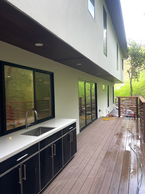 Hero slideshow picture