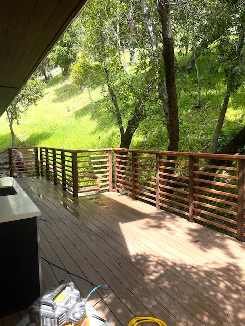 Hero slideshow picture