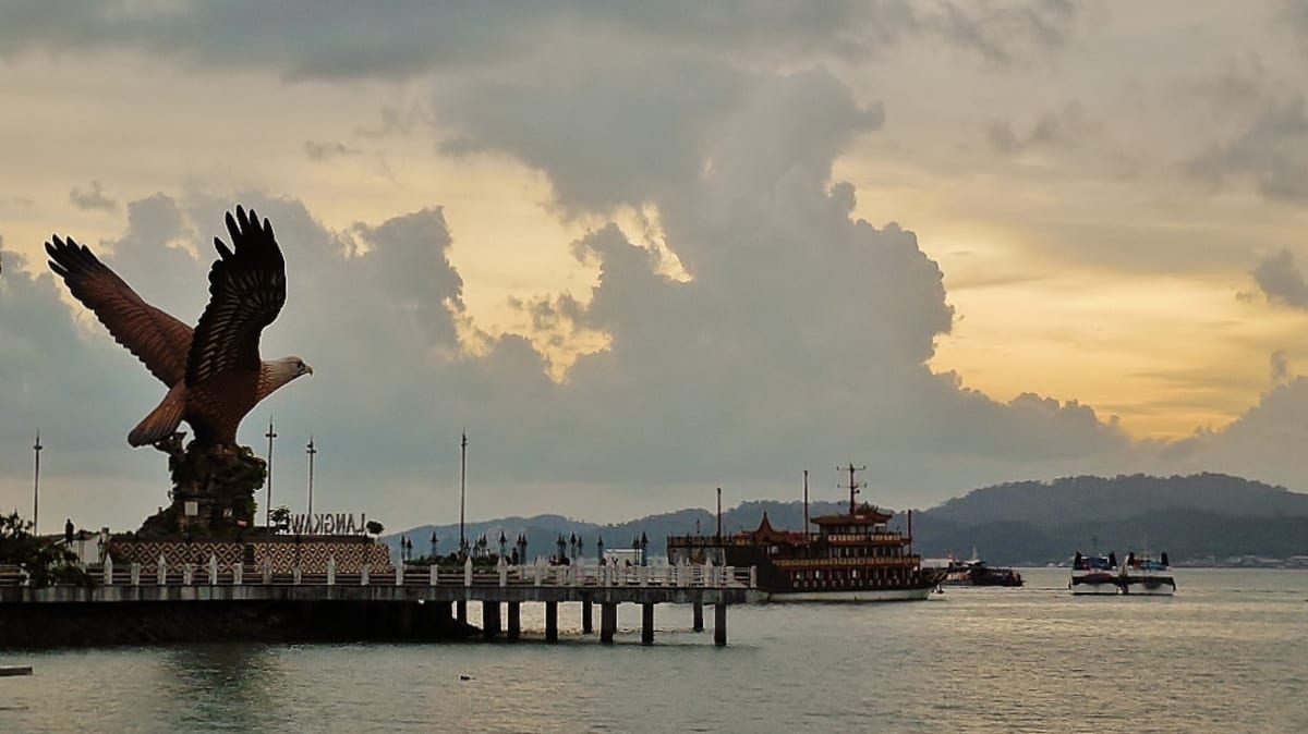 Bulan Madu Terindah Pulau Langkawi Bersama Tripfez