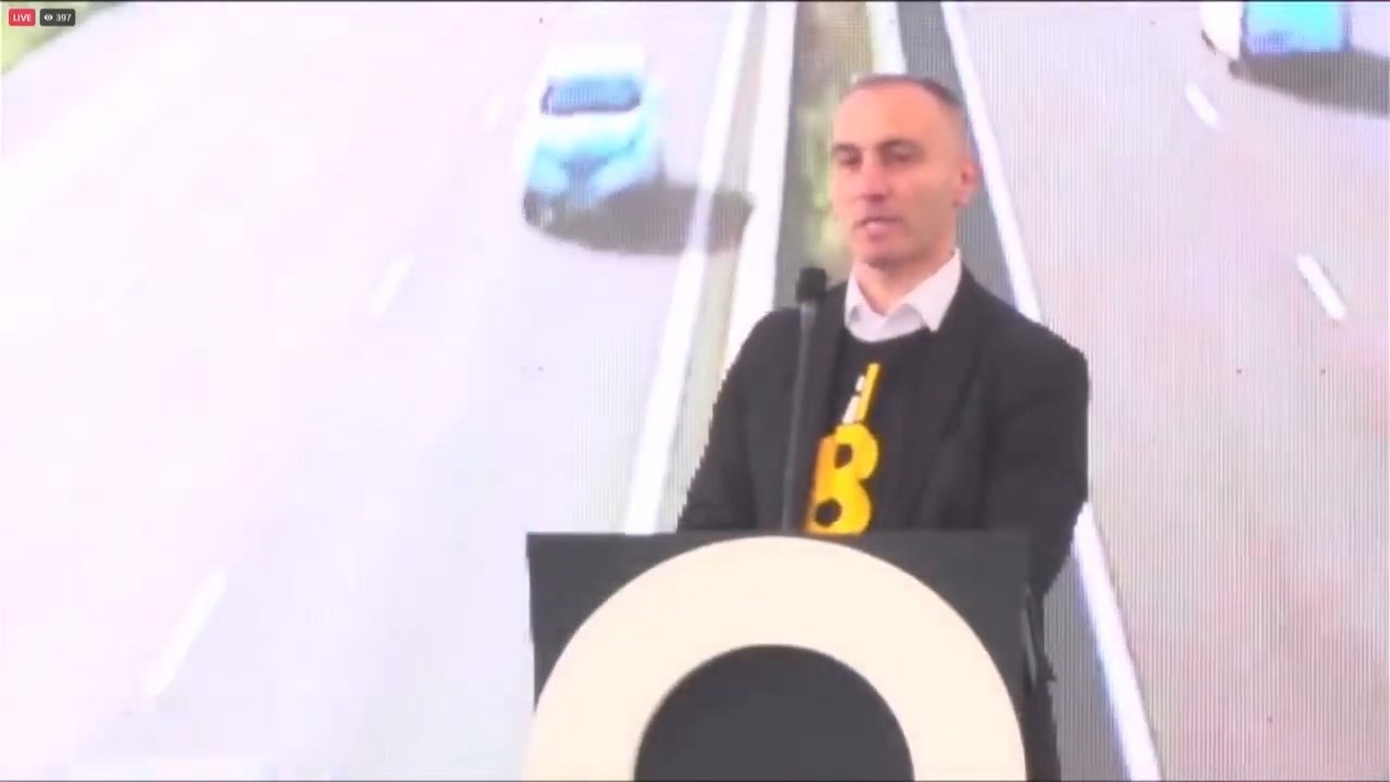 Телевизија 24: Коридор 8: Камен темелник има,проект нема, одговори за ...