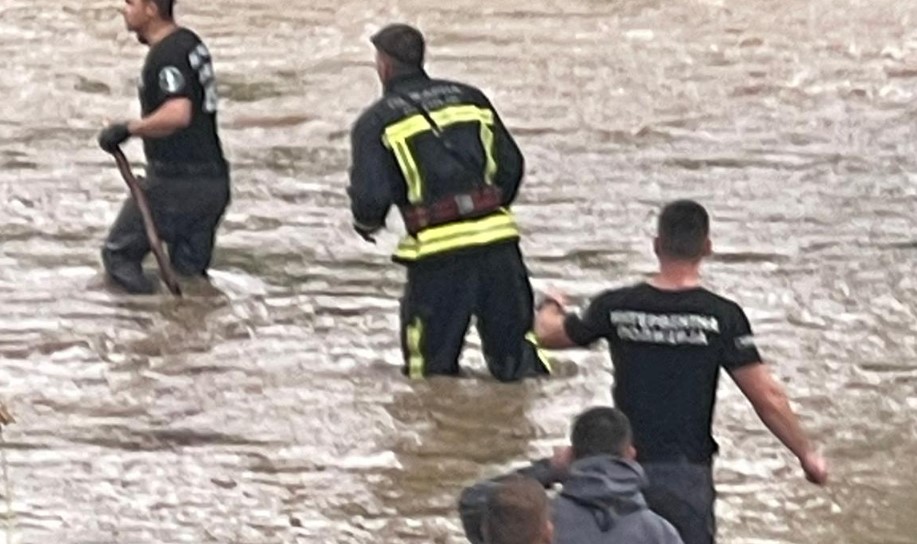 Телевизија 24: МВР за ТВ 24: Пронајден автомобилот што падна во Лепенец