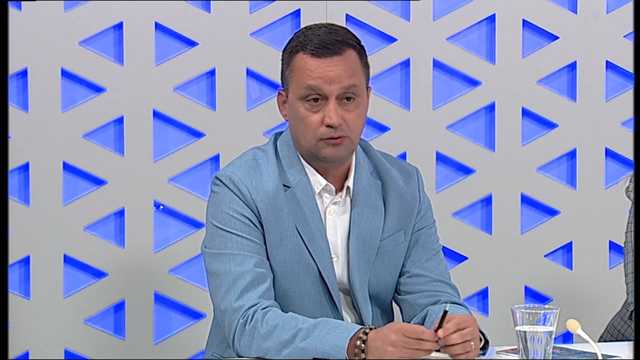 Телевизија 24: Томшиќ за ТВ 24: Има се повеќе деца со аутизам и и ...