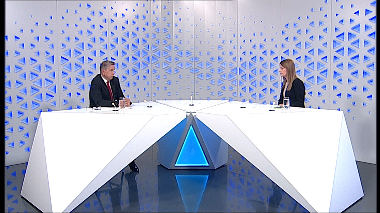 Телевизија 24: 24 анализа - Интервју со Абдулменаф Беџети