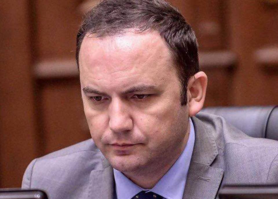 Телевизија 24: Османи им се пожалил на дел од странските амбасадори за ...
