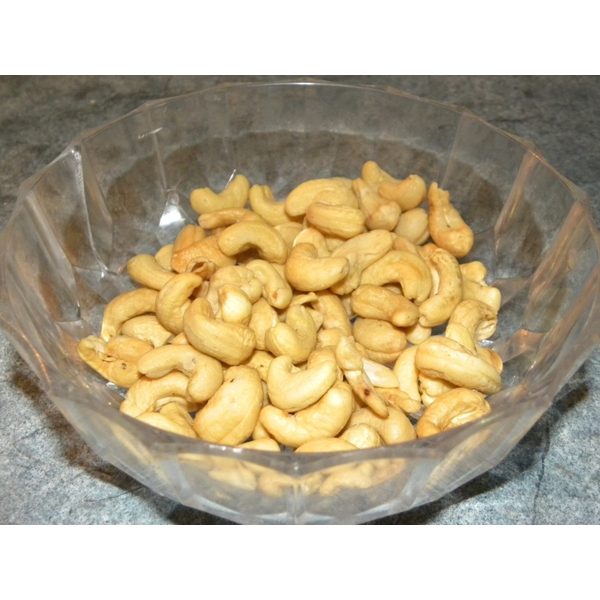 Cashews