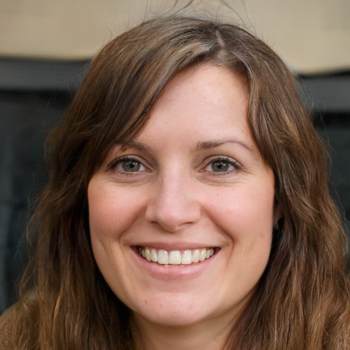 Virginia Mercer, Features Editor at Herald News Today