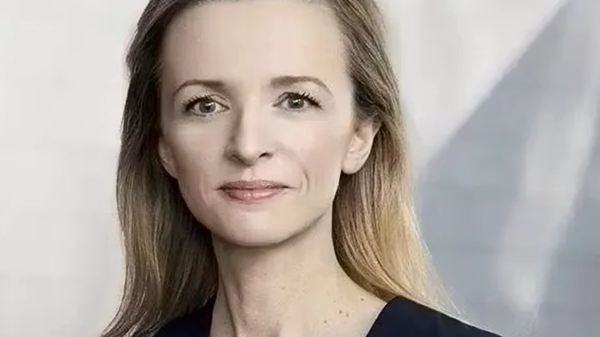 Delphine Arnault joins JW Anderson board Delphine Arnault joins JW Anderson board - jw anderson
