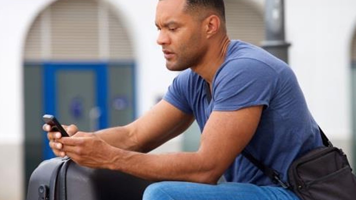Travel insurers add emergency in-app calls Travel insurers add emergency in-app calls - travel insurers