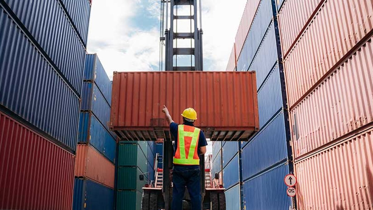 Vietnam Attracts Foreign Manufacturers with Incentives - export manufacturing