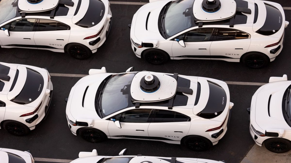 Robotaxi safety concerns spark new probes - robotaxi safety