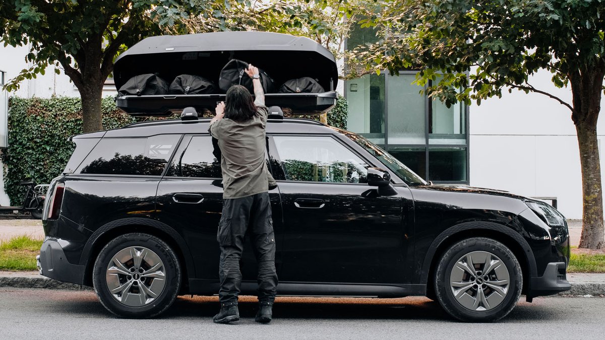 Car firms fear China but one roof box brand thrives Car firms fear China but one roof box brand thrives - china car market