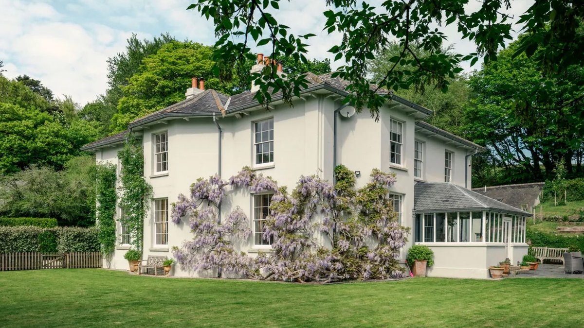 Cornish vicarage linked to Jamaica Inn for sale - jamaica inn house