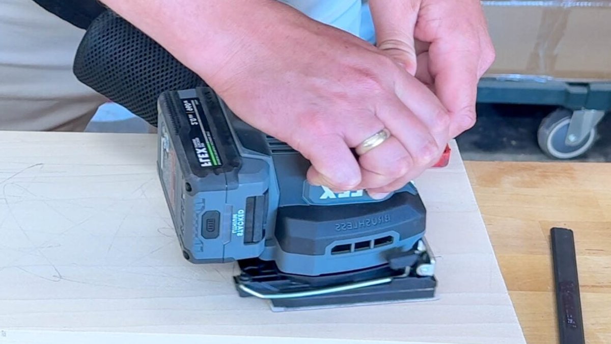 Flex Sander Earns Top Marks in Review - flex sander