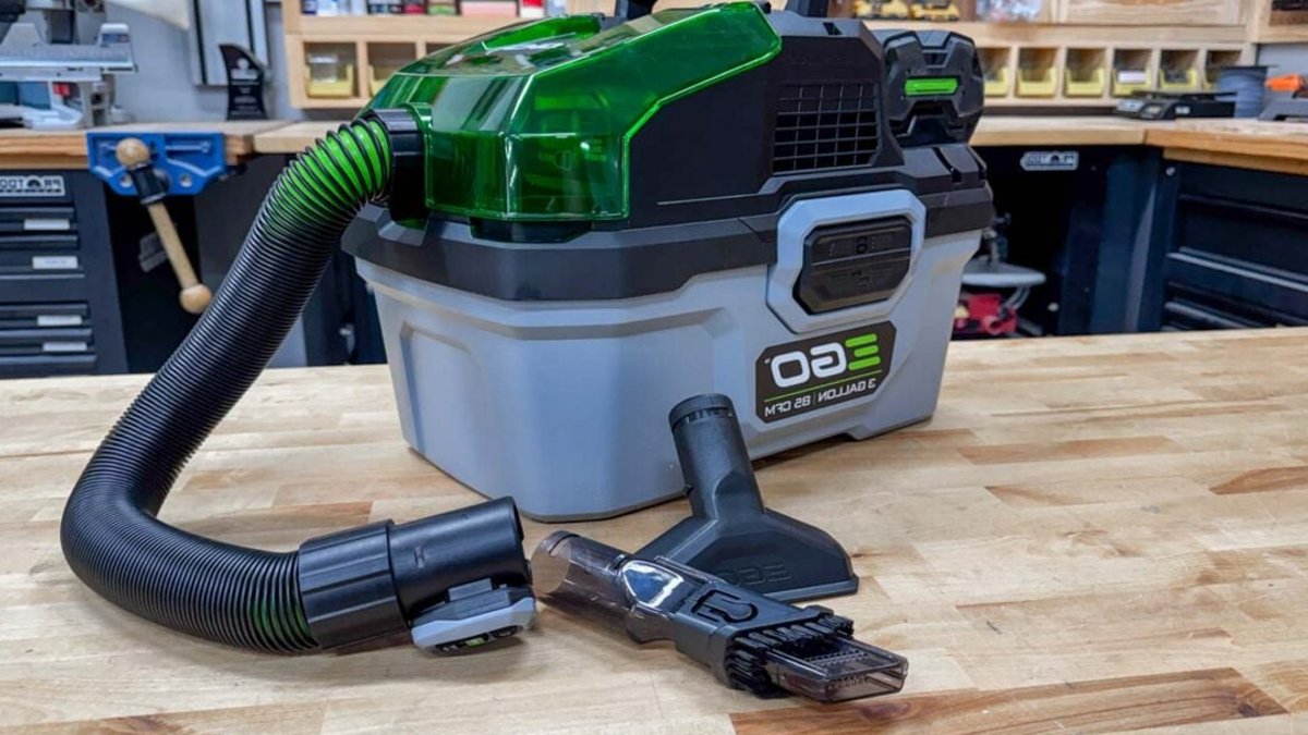 Compact EGO Vacuum Delivers Class-Leading Suction - ego vacuum