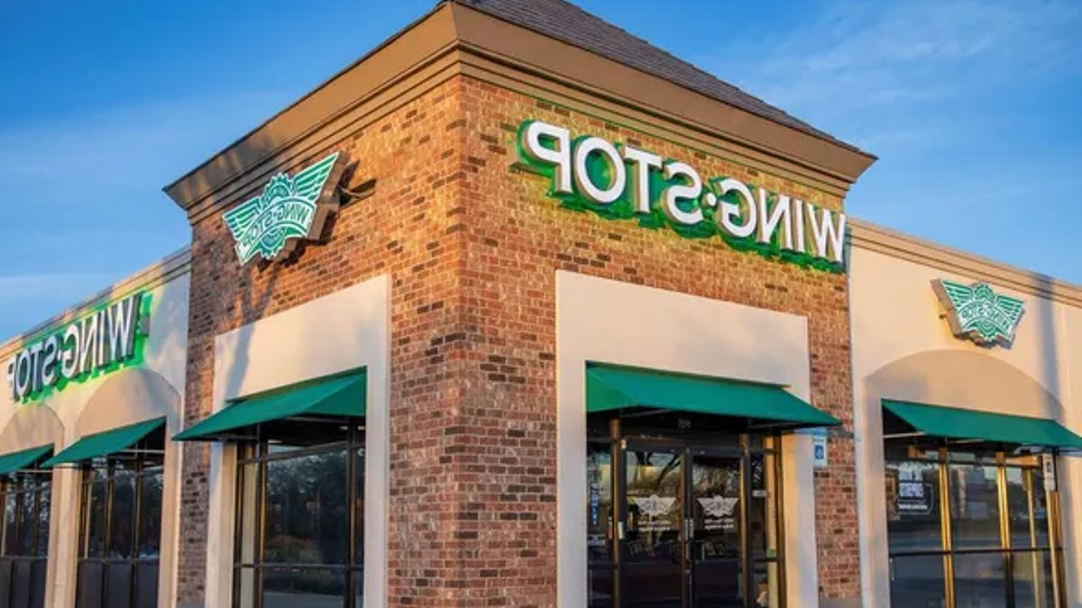 Wingstop sales drop for fifth straight quarter - wingstop sales