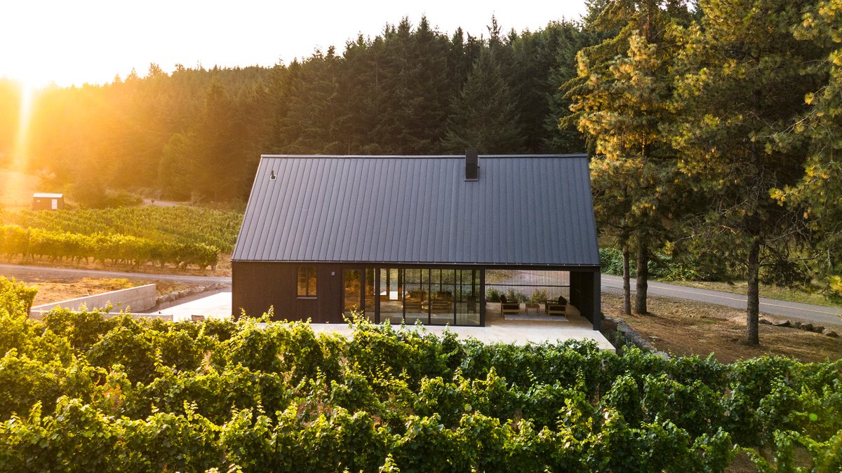 Wine Company Opens Artful Tasting Room - wine company