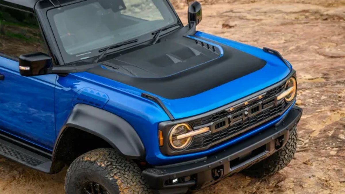 Ford recalls nearly 566,000 Bronco SUVs for fire risk - ford recalls bronco