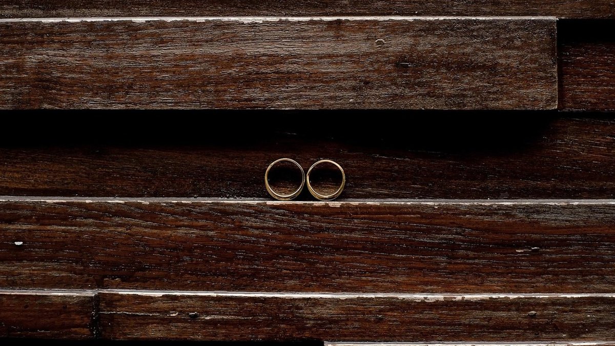 Court weighs limits on marriage laws - polyamorous marriage