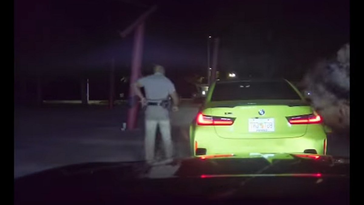 BMW crashes after 100 cars block Florida interstate BMW crashes after 100 cars block Florida interstate - highway takeover