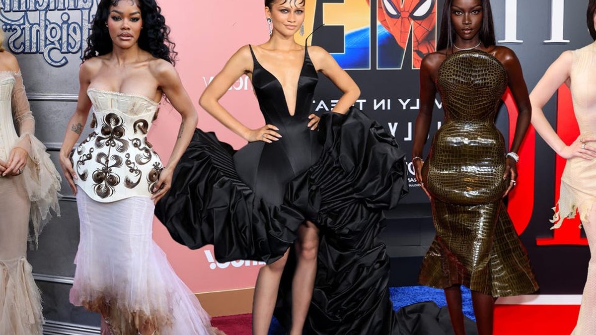Secret Designer Tops Red Carpet Fashion Secret Designer Tops Red Carpet Fashion - red carpet fashion