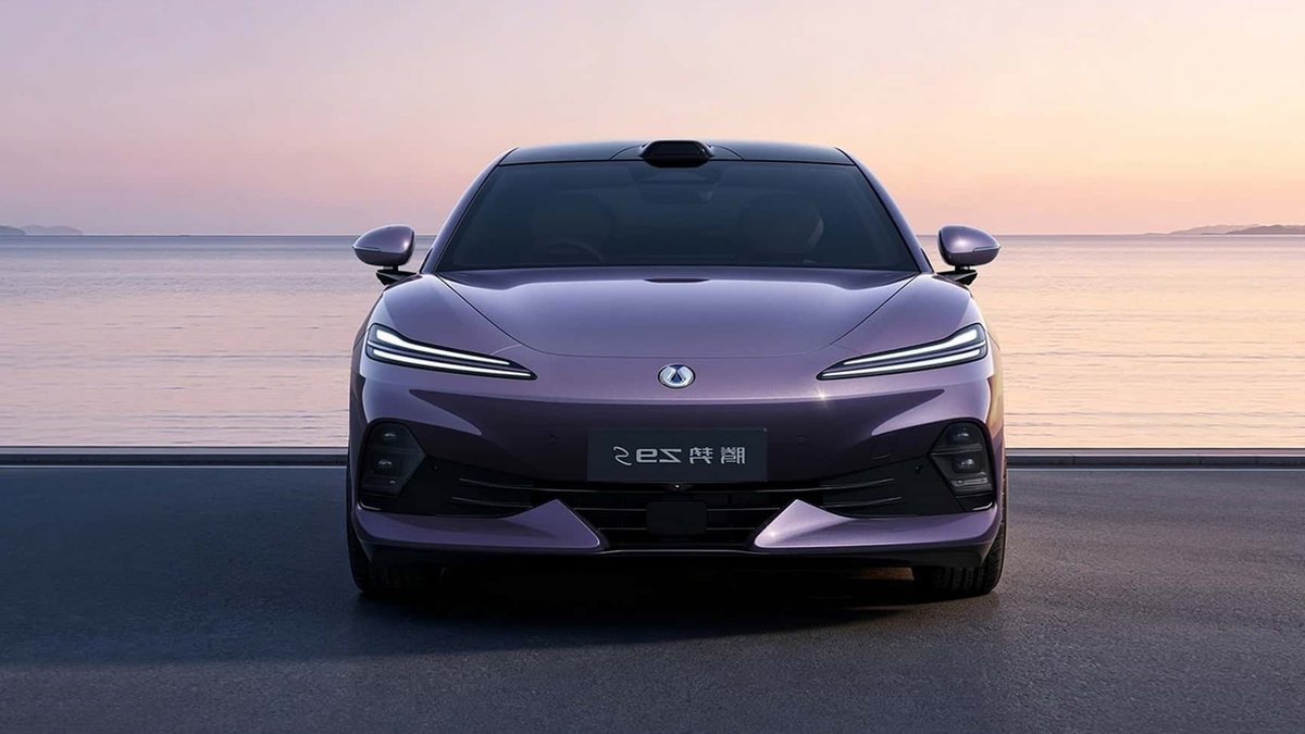 BYD unveils EV with 683-mile range - electric vehicle range