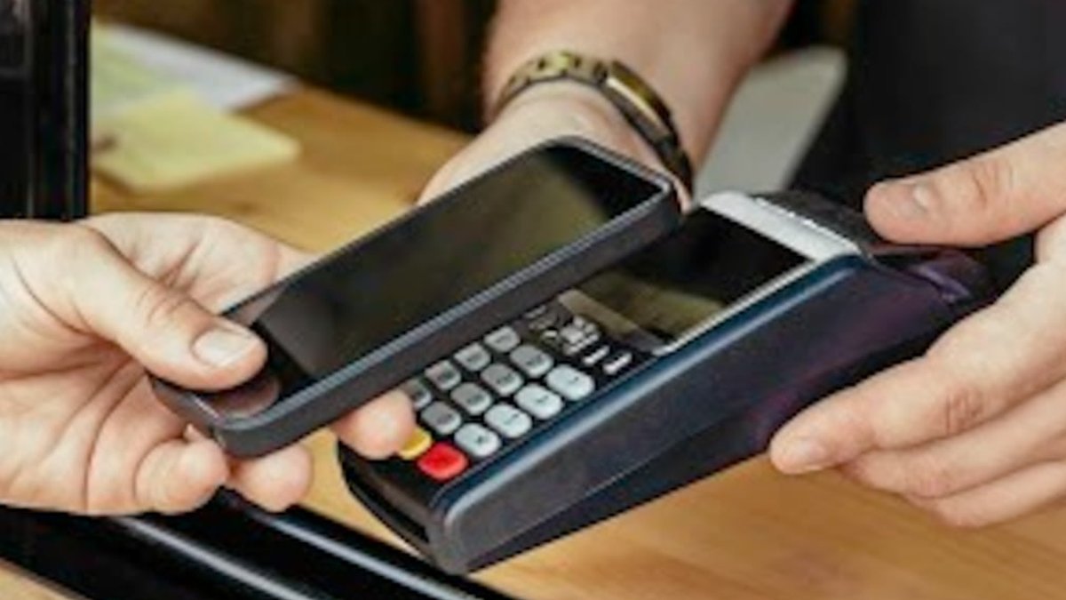 MultiChoice fintech arm Moment secures R360m MultiChoice fintech arm Moment secures R360m - fintech funding