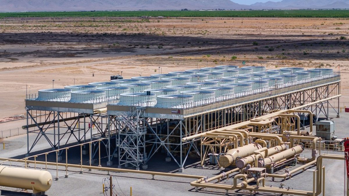 Overlooked Geothermal Plant Gets Second Chance - geothermal plant