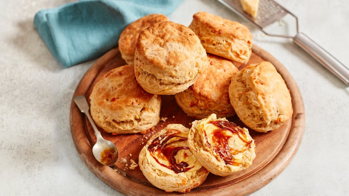 Savoury scones made easy with Marmite twist Savoury scones made easy with Marmite twist - savory scones